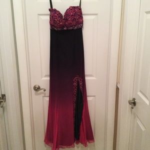 Formal prom or occasion dress